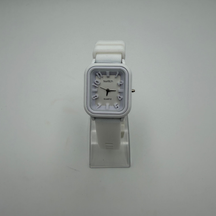 ساعت مچی طرح Swatch مستطیلی