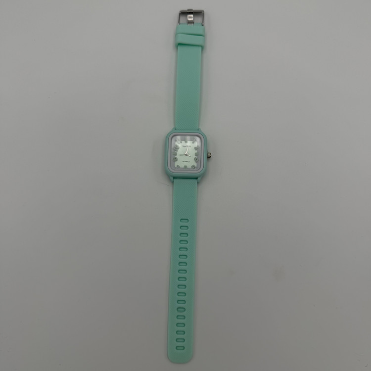 ساعت مچی طرح Swatch مستطیلی