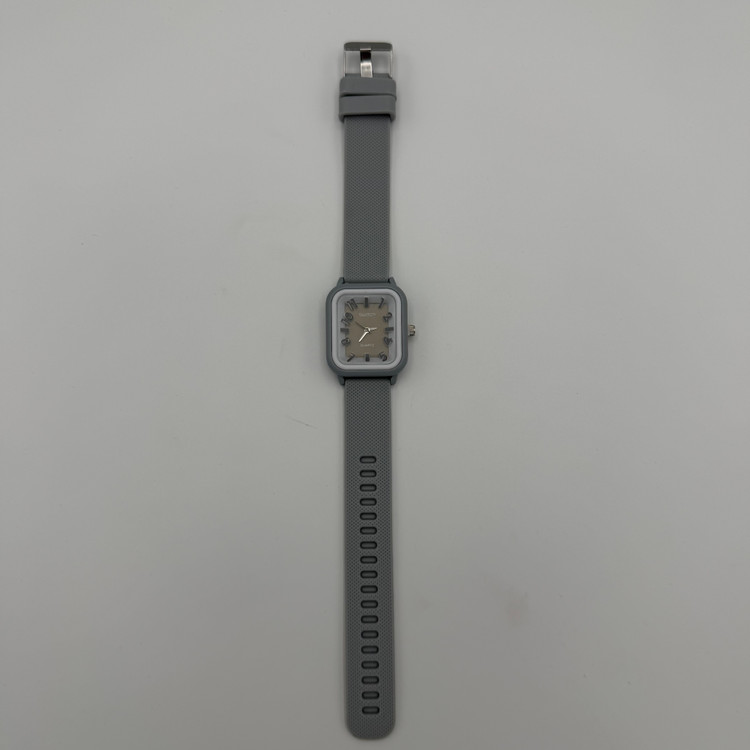 ساعت مچی طرح Swatch مستطیلی