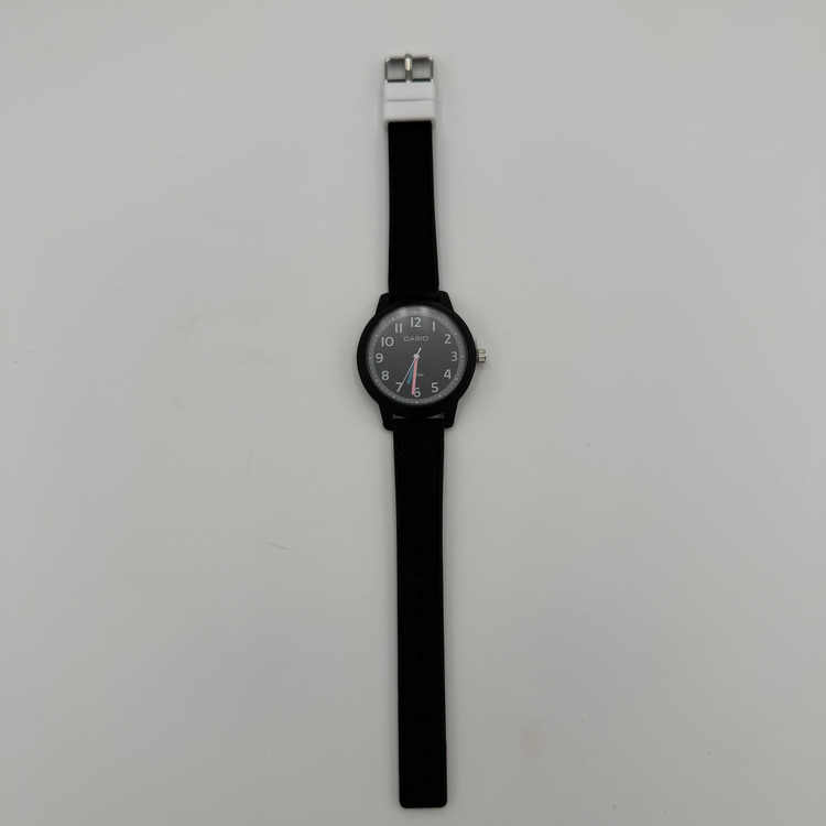 ساعت مچی طرح Casio
