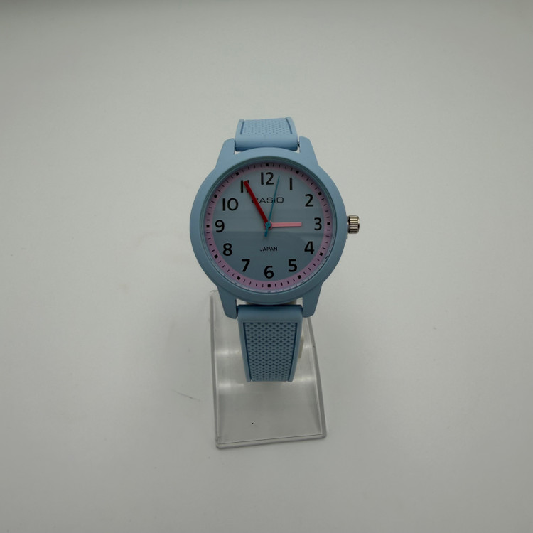 ساعت مچی طرح Casio